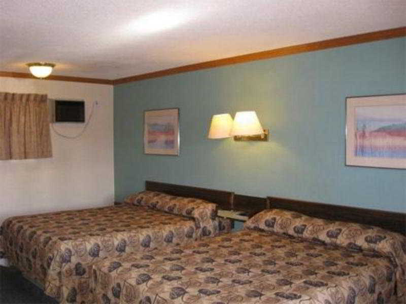 Canadas Best Value Inn YYC Exteriör bild